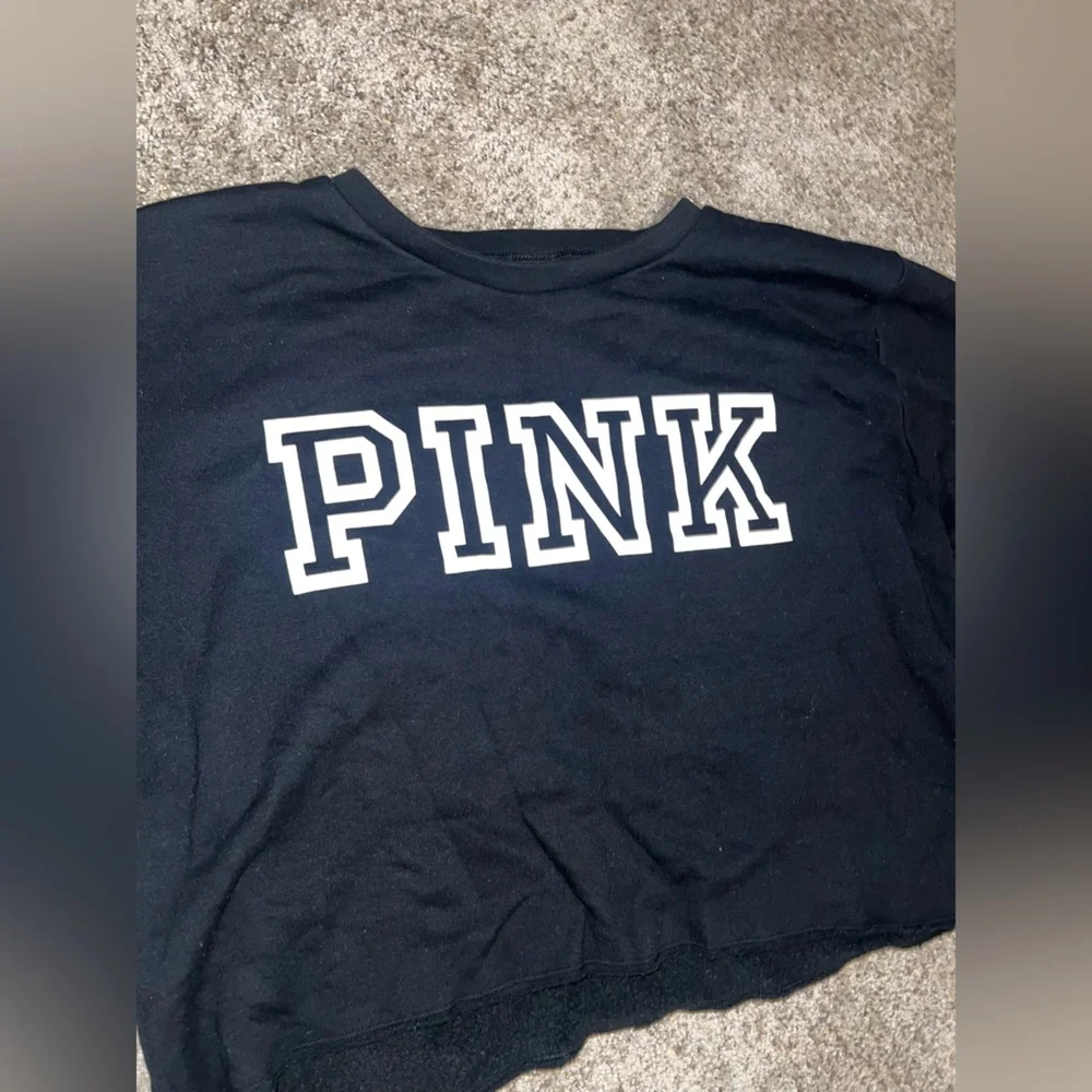 PINK Victoria's Secret Black Logo Sweatshirt - Picture 4 of 7